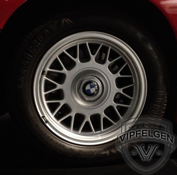 BMW Felgen Styling 8 Kreuzspeiche 8er E31